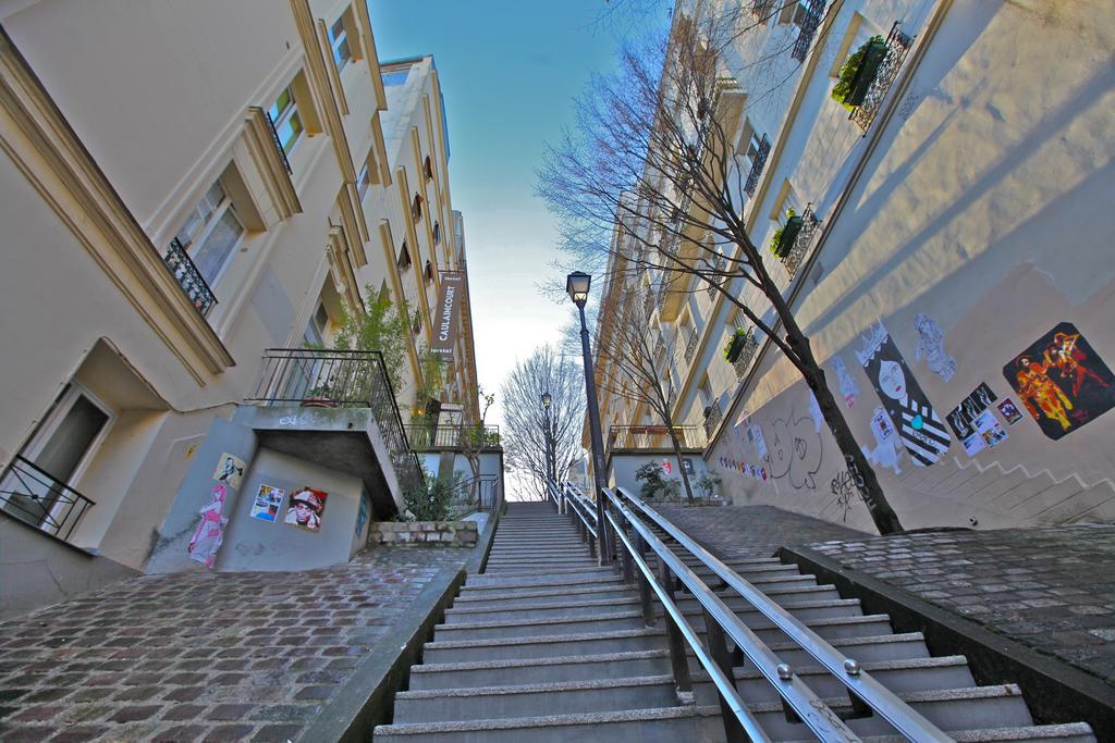 Caulaincourt Montmartre By Hiphophostels ปารีส ภายนอก รูปภาพ